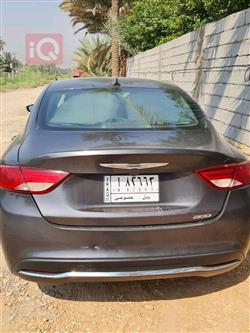 Chrysler 200